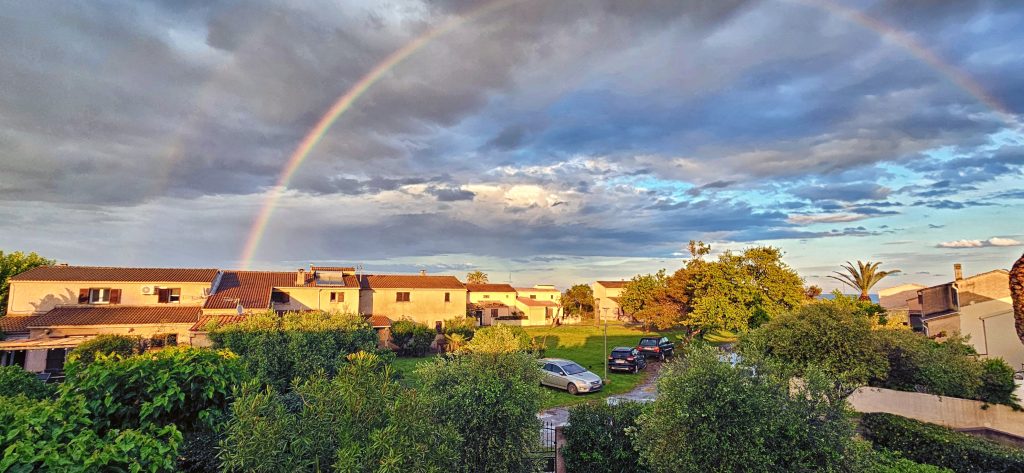 Regenbogen-1024x473 Gesunder Menschenverstand: Wenn das Bauchgefühl uns in die Irre führt