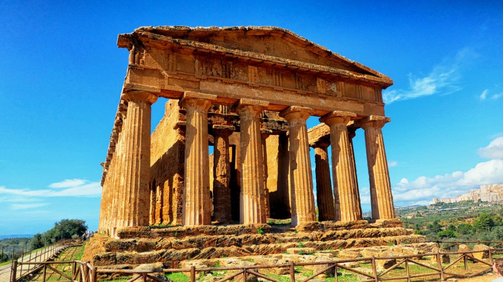Tempel-Valle-dei-Templi-1-1024x576 Einmal Sizilien und zurück ...