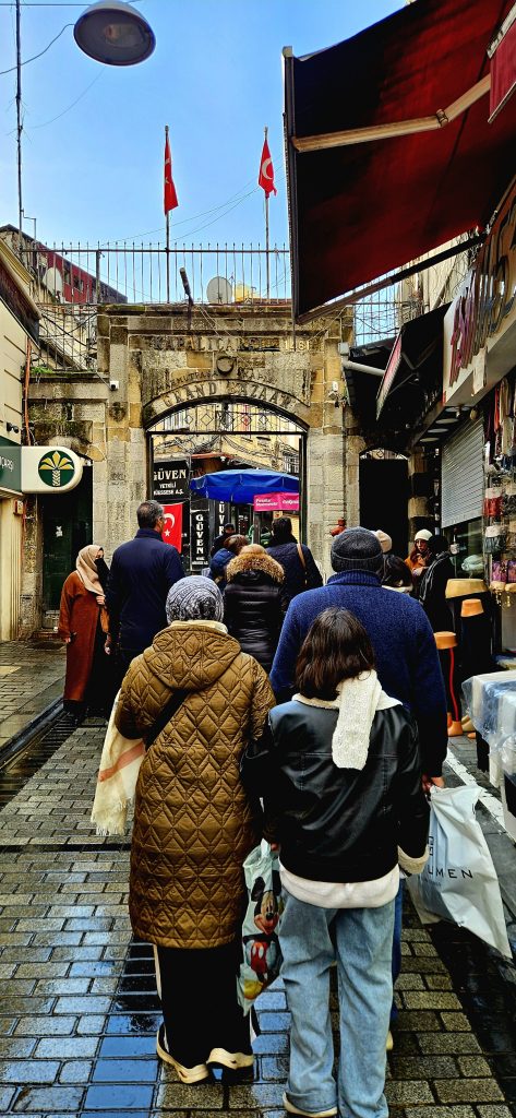 20260101_150723-473x1024 Istanbul, Stadt auf zwei Kontinenten
